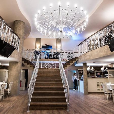 Hotel Victoria Panagyurishte Ngoại thất bức ảnh