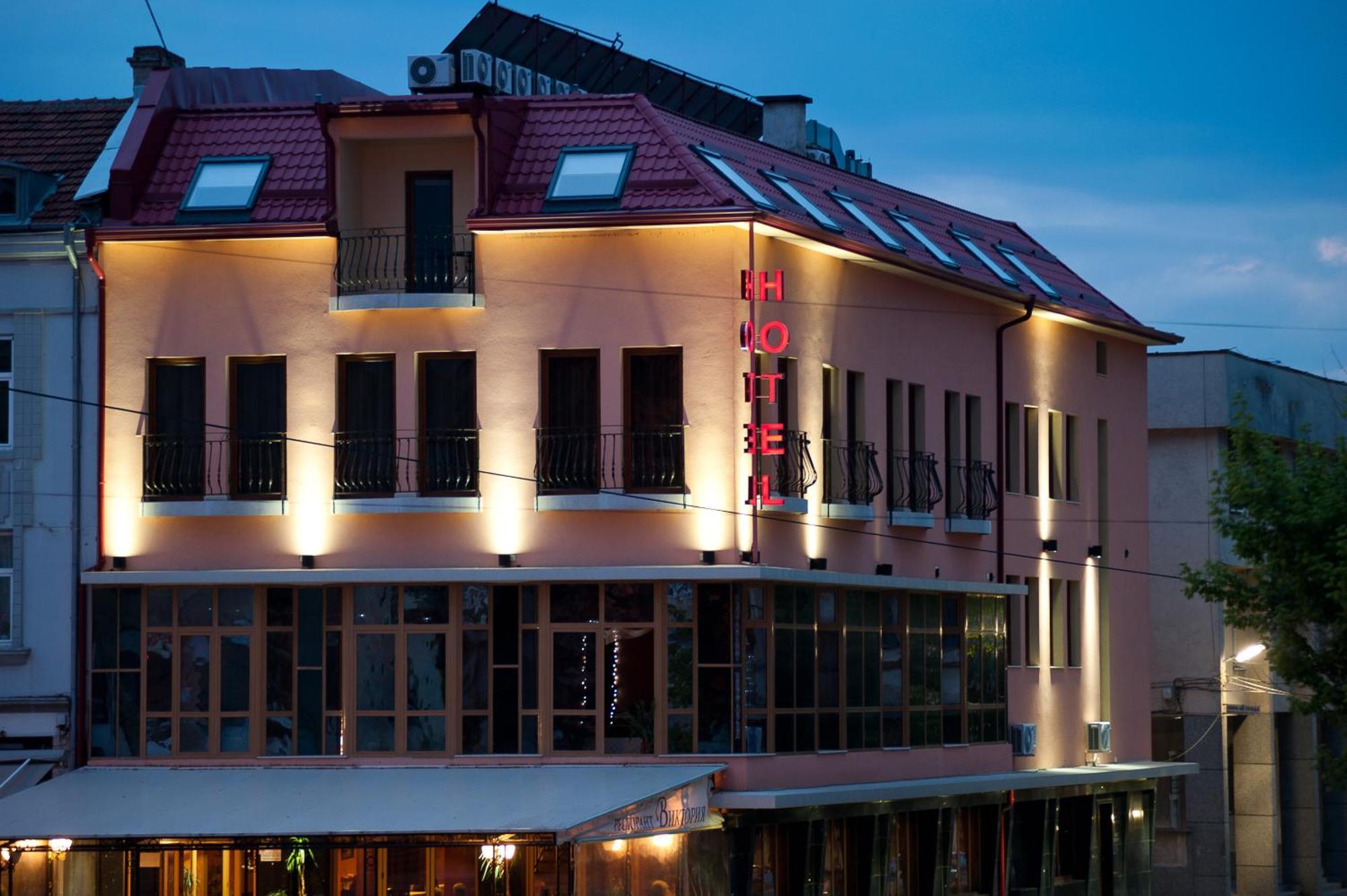 Hotel Victoria Panagyurishte Ngoại thất bức ảnh